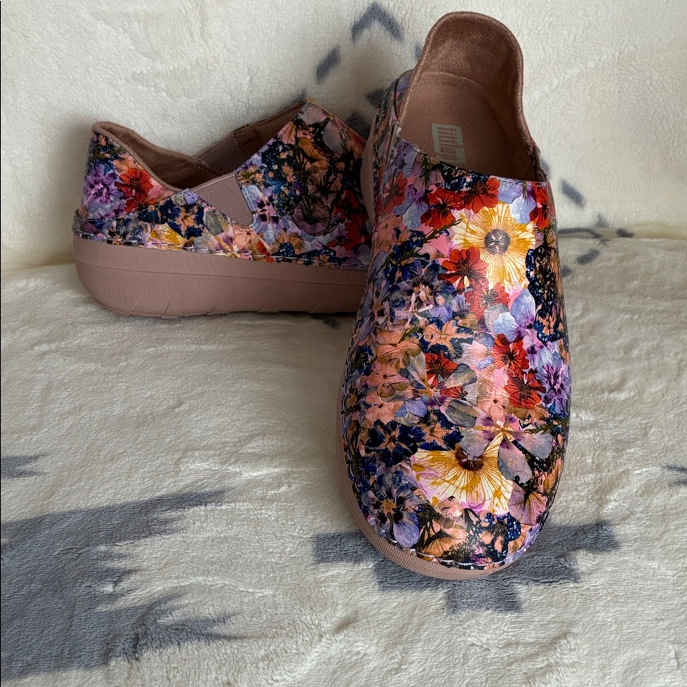 Floral Slip-On Women's Shoes